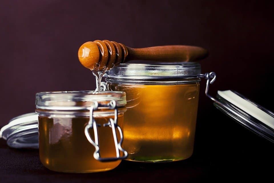 unpasteurized manuka honey